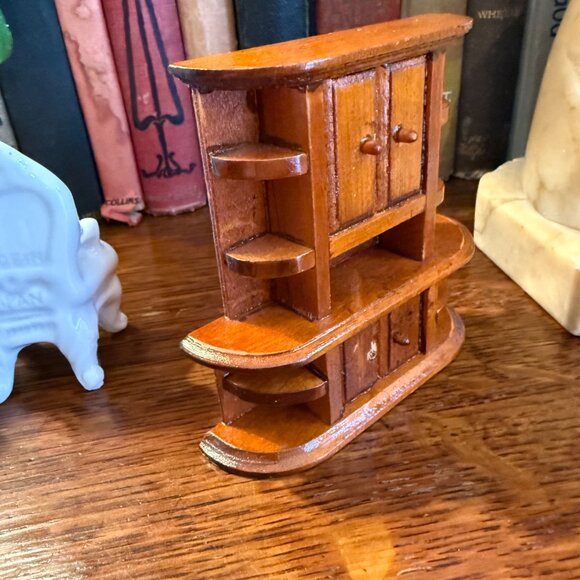 Vintage Doll House Furniture & Accessories - Picture 11 of 13